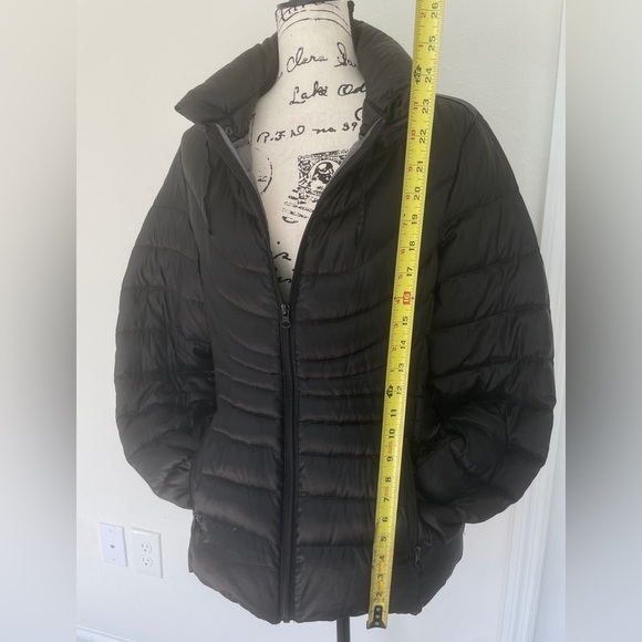 a.n.a Down Puffer Jacket Packable Hooded Sz Xl Black Cozy Winter Goth core - Picture 4 of 14
